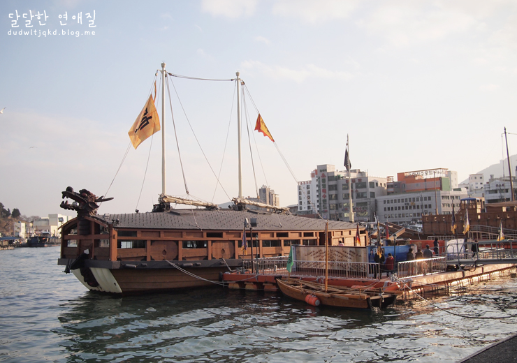 >강구안 거북선< 통영여행1일차, 통영볼거리, 통영관광지
