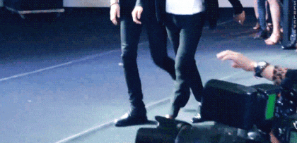 tumblr_n8su5rHcLy1sblhg1o4_500.gif?type=