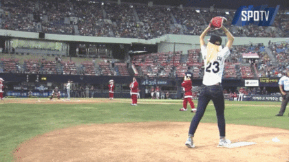 222.gif?type=w800